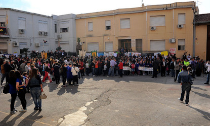IL MURO DELL ANTIMAFIA e della legalit&agrave; a Partinico in Sicilia. Fotografie di Giulio Azzarello &copy;2014.