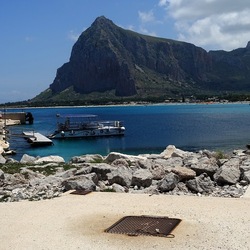 SAN VITO LO CAPO. Fotografie di Giulio Azzarello ©2023. SAN VITO LO CAPO. Fotografie di Giulio Azzarello ©2023.