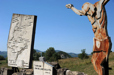 IL PARCO DELLA MEMORIA DI MONTESOLE Marzabotto . Fotografie di Giulio Azzarello &copy;2014.