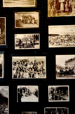 AUSCHWITZ BIRKENAU il percorso della memoria e i documenti. Fotografie di Giulio Azzarello &copy;2016.