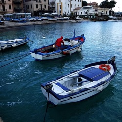 MONDELLO fotografie di Giulio Azzarello &copy;2019.
