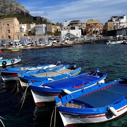 BARCHE. Fotografie di Giulio Azzarello ©2022.