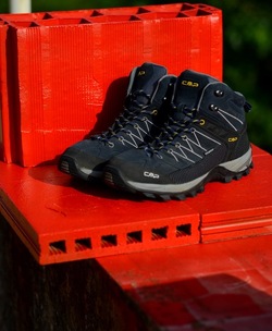 STILL LIFE fotografie di Giulio Azzarello &copy;2020.