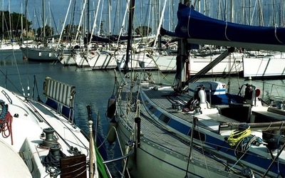 MARE Mondello e Palermo febbraio 2022. Fotografie di Giulio Azzarello &copy;2022.