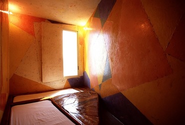 ATELIER SUL MARE fotografie di Giulio Azzarello ©2022. ATELIER SUL MARE fotografie di Giulio Azzarello ©2022.