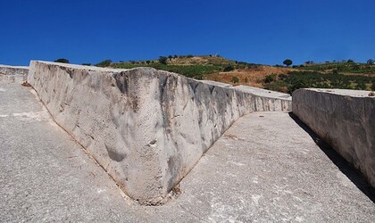 IL CRETTO DI BURRI a Gibellina in Sicilia. Fotografie di Giulio Azzarello &copy;2014.