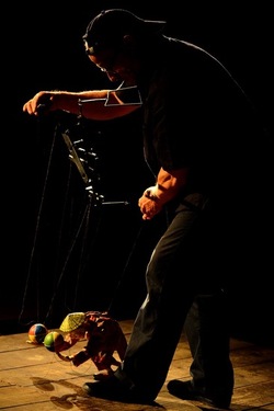 LA MACCHINA DEI SOGNI di Mimmo Cuticchio. Fotografie di Giulio Azzarello &copy;2020.