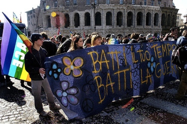 MANIFESTAZIONE per la PACE. Fotografie di Giulio Azzarello ©2014. MANIFESTAZIONE per la PACE. Fotografie di Giulio Azzarello ©2014.