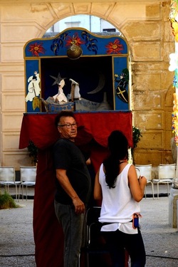 BRUNO LEONE Pulcinella. Fotografie di Giulio Azzarello ©2020. BRUNO LEONE Pulcinella. Fotografie di Giulio Azzarello ©2020.