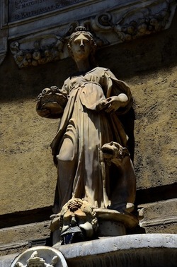 CENTRO STORICO di PALERMO fotografie di Giulio Azzarello &copy;2019.