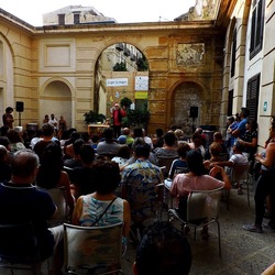 LA MACCHINA DEI SOGNI di Mimmo Cuticchio. Fotografie di Giulio Azzarello ©2020. LA MACCHINA DEI SOGNI di Mimmo Cuticchio. Fotografie di Giulio Azzarello ©2020.