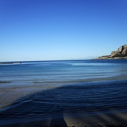 MONDELLO fotografie di Giulio Azzarello &copy;2020.