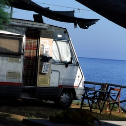 CAMPEGGIO fotografie di Giulio Azzarello ©2019. CAMPEGGIO fotografie di Giulio Azzarello ©2019.