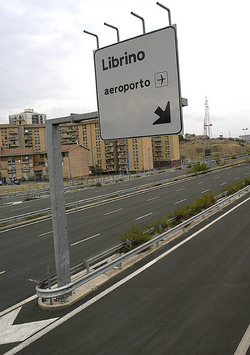 LIBRINO quartiere periferico di Catania. Fotografie di Giulio Azzarello &copy;2014.