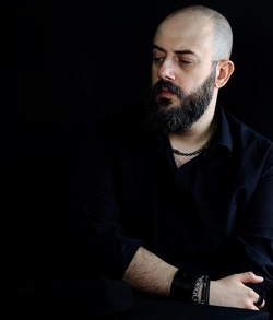 ALESSIO BOSCO musicista compositore. Fotografie di Giulio Azzarello &copy;2018.