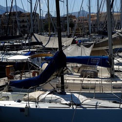PALERMO. Fotografie di Giulio Azzarello &copy;2023.