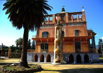 CASINA CINESE a Palermo. Fotografie di Giulio Azzarello &copy;2014.