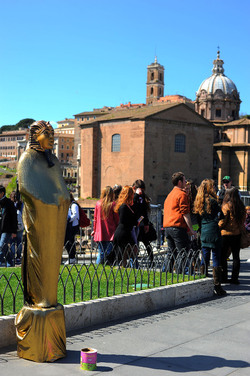 ROMA. Fotografie di Giulio Azzarello ©2014. ROMA. Fotografie di Giulio Azzarello ©2014.