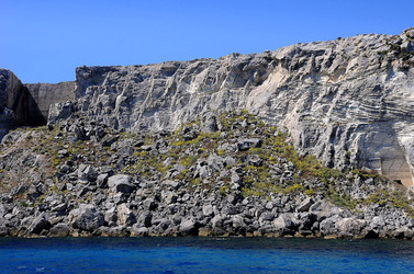 ISOLA DI FAVIGNANA in Sicilia. Visioni panoramiche o particolari. Fotografie di Giulio Azzarello ©2014. ISOLA DI FAVIGNANA in Sicilia. Visioni panoramiche o particolari. Fotografie di Giulio Azzarello ©2014.