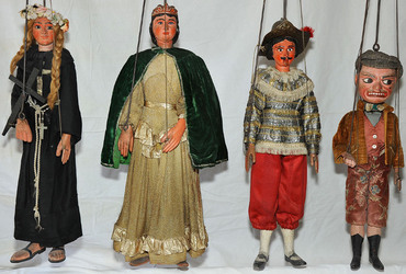 PUPI SICILIANI del 900 e dell 800. Collezione Cuticchio. Fotografie di Giulio Azzarello &copy;2014.