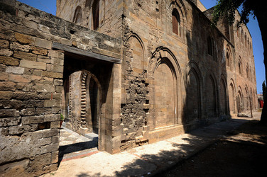 CHIESA E CHIOSTRO DELLA MAGIONE a Palermo panoramiche e particolari. Fotografie di Giulio Azzarello ©2014. CHIESA E CHIOSTRO DELLA MAGIONE a Palermo panoramiche e particolari. Fotografie di Giulio Azzarello ©2014.