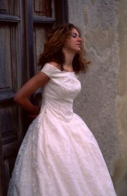 MODA SPOSA. Fotografie di Giulio Azzarello &copy;2021.