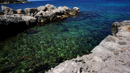 BAIA DEL CORALLO. Fotografie di Giulio Azzarello &copy;2022.