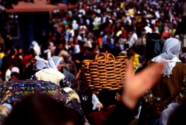 NEWROZ marzo 2001. Curdistan turco. Fotografie di Giulio Azzarello ©2001 2022. NEWROZ marzo 2001. Curdistan turco. Fotografie di Giulio Azzarello ©2001 2022.
