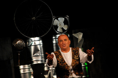 MARCO RENZI e il suo teatro. Fotografie di Giulio Azzarello ©2014.