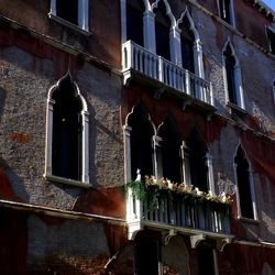 VENEZIA fotografie di Giulio Azzarello &copy;2022.