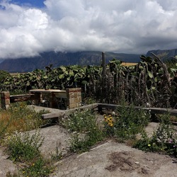 TERRASINI. Fotografie di Giulio Azzarello &copy;2022.