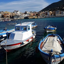 BARCHE. Fotografie di Giulio Azzarello ©2022.