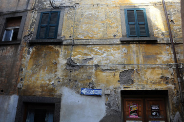 VITERBO e il suo centro storico. Fotografie di Giulio Azzarello &copy;2014.