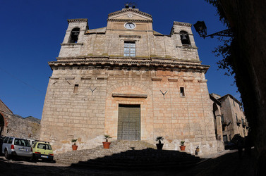 POLIZZI GENEROSA in Sicilia. Fotografie di Giulio Azzarello ©2014. POLIZZI GENEROSA in Sicilia. Fotografie di Giulio Azzarello ©2014.