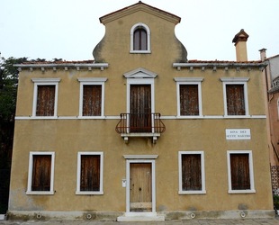 BIENNALE di VENEZIA 2017 la citt&agrave; particolari. Fotografie di Giulio Azzarello &copy;2018.