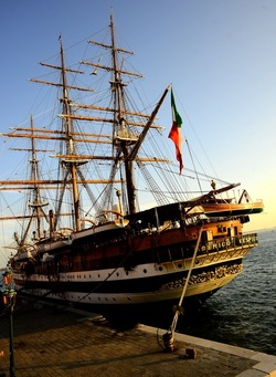 AMERIGO VESPUCCI fotografie di Giulio Azzarello ©2020. AMERIGO VESPUCCI fotografie di Giulio Azzarello ©2020.