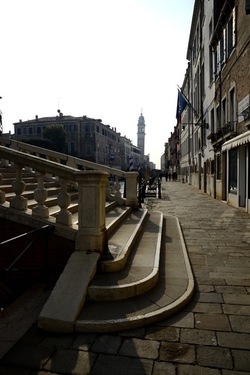 VENEZIA fotografie di Giulio Azzarello ©2022.