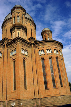 MODENA centro storico. Fotografie di Giulio Azzarello ©2016. MODENA centro storico. Fotografie di Giulio Azzarello ©2016.