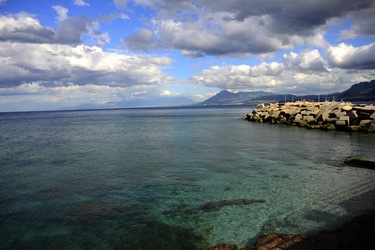 MARE SICILIANO fotografie di Giulio Azzarello &copy;2020.