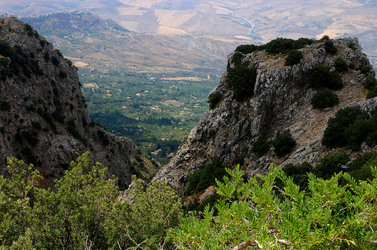 IL PARCO DELLE MADONIE da Polizzi Generosa in Sicilia. Fotografie di Giulio Azzarello &copy;2014.