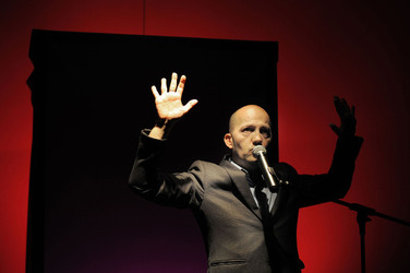 DARIO FERRARI E NINA LOMBARDINO attori italiani. Fotografie di Giulio Azzarello &copy;2014.