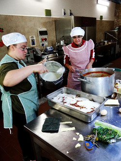 MISSIONE un documentario di P.Scimeca. Fotografie di Giulio Azzarello ©2015 2016. MISSIONE un documentario di P.Scimeca. Fotografie di Giulio Azzarello ©2015 2016.