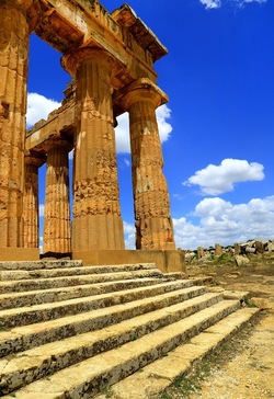 SELINUNTE sito archeologico. Fotografie di Giulio Azzarello ©2018. SELINUNTE sito archeologico. Fotografie di Giulio Azzarello ©2018.