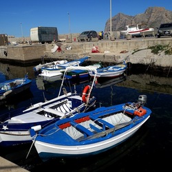 ISOLA. Fotografie di Giulio Azzarello &copy;2024.