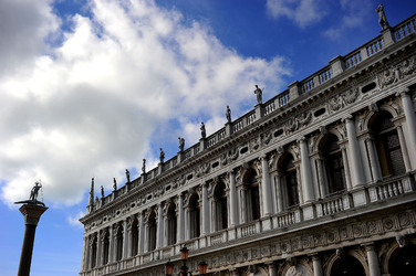 PIAZZA SAN MARCO A VENEZIA fotografie di Giulio Azzarello &copy;2016.