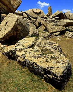 SELINUNTE sito archeologico. Fotografie di Giulio Azzarello ©2018. SELINUNTE sito archeologico. Fotografie di Giulio Azzarello ©2018.