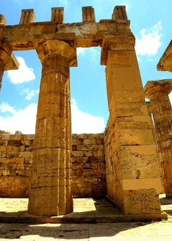 SELINUNTE sito archeologico. Fotografie di Giulio Azzarello ©2018. SELINUNTE sito archeologico. Fotografie di Giulio Azzarello ©2018.