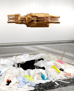 BIENNALE di VENEZIA 2017 i padiglioni internazionali. Fotografie di Giulio Azzarello &copy;2018.