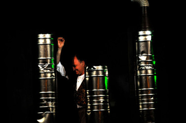 MARCO RENZI e il suo teatro. Fotografie di Giulio Azzarello ©2014.