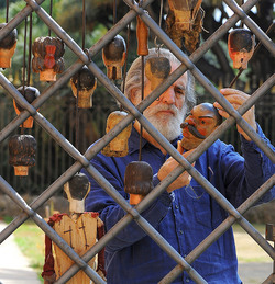 MIMMO CUTICCHIO puparo siciliano ritratti. Fotografie di Giulio Azzarello &copy;2014.